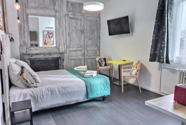 Les Appartements Fénelon Le Cateau-Cambresis Esterno foto