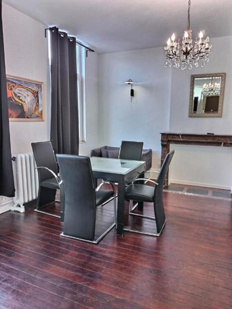 Les Appartements Fénelon Le Cateau-Cambresis Esterno foto