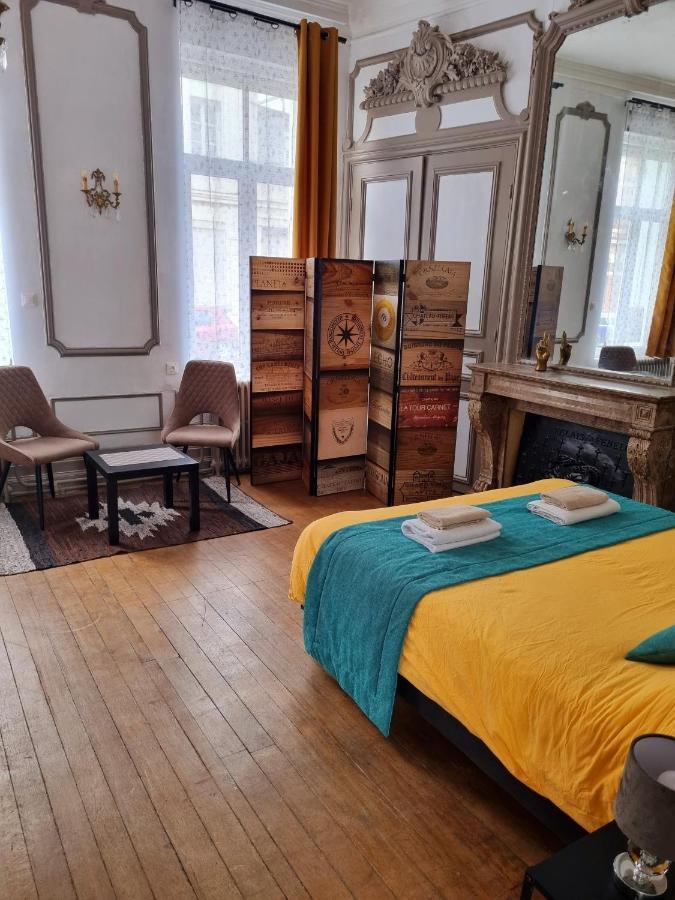 Les Appartements Fénelon Le Cateau-Cambresis Esterno foto